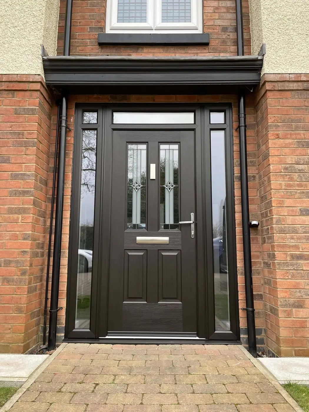 Rockdoor trusted installer logo