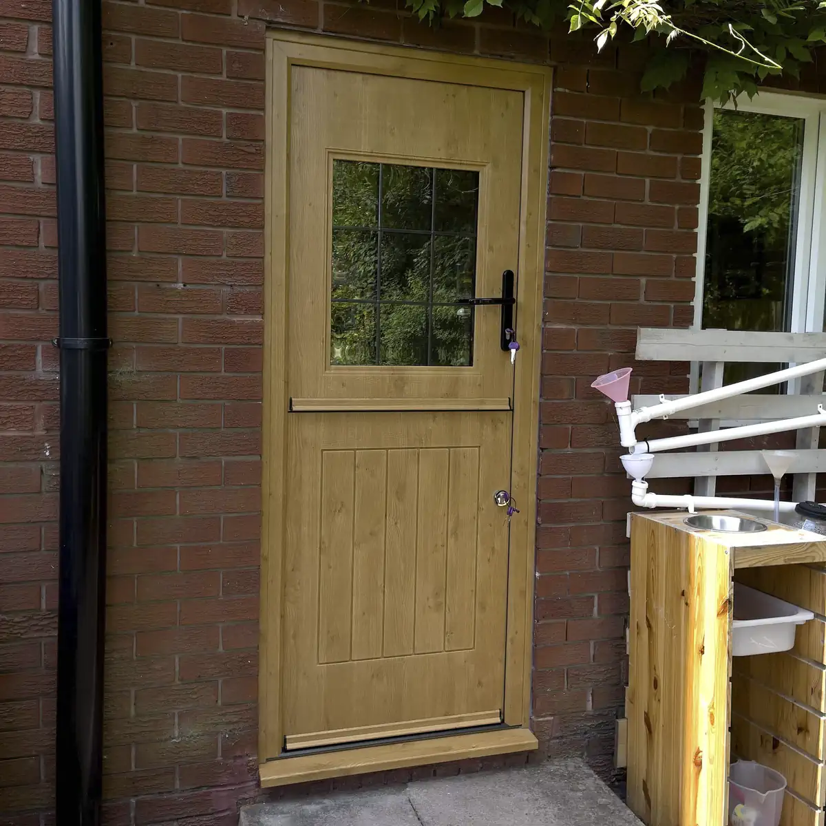 Rockdoor Stable View Light in Irish Oak with Square Lead glass fitted in Burton-upon-Trent