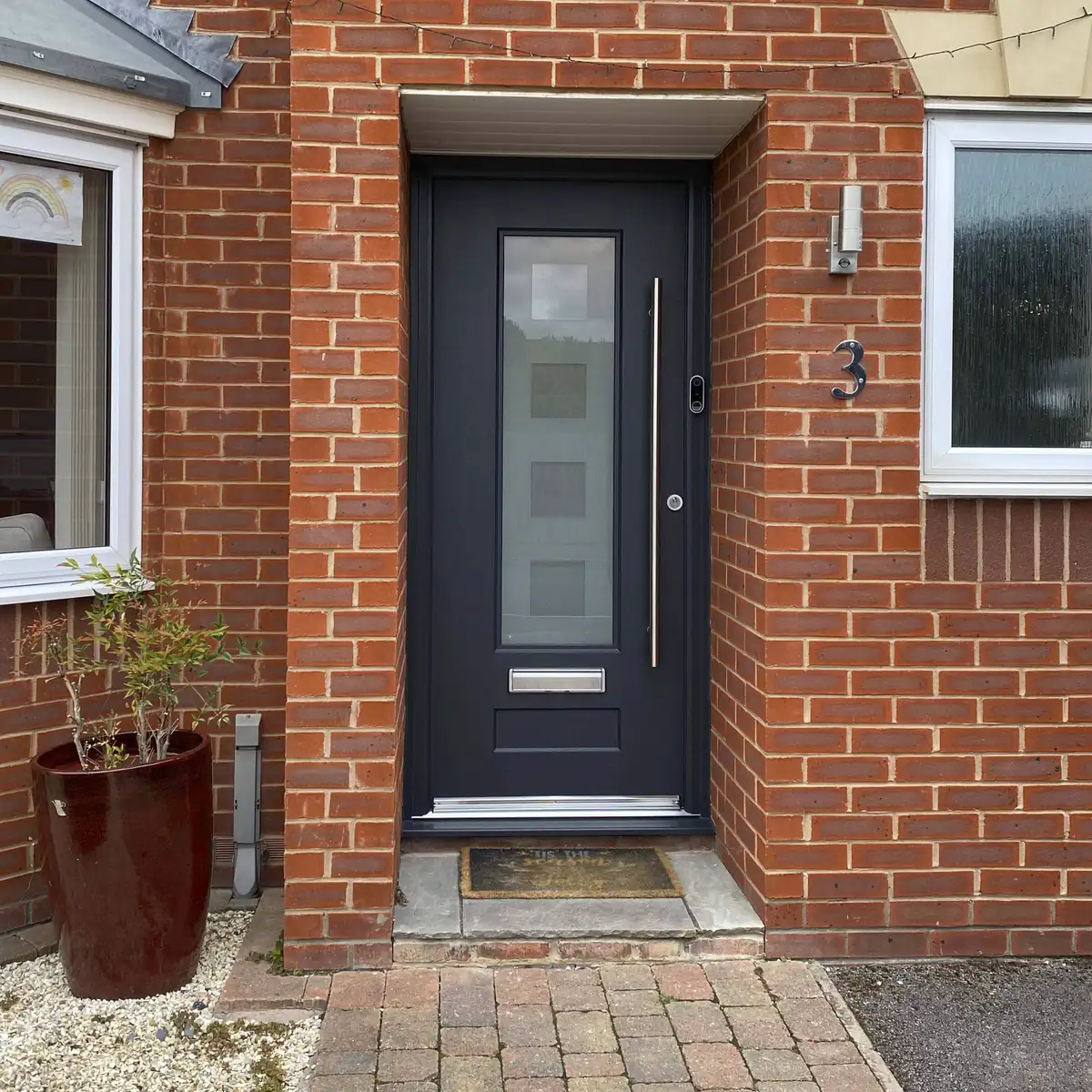 Rockdoor Vogue Cube in Anthracite Grey with matching external frame and 1200mm round bar handle fitted in Kenilworth, Warwickshire